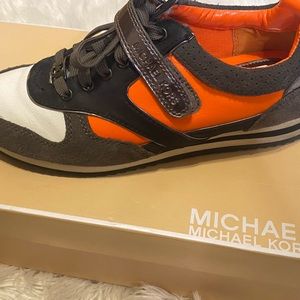 Micheal Kors Sneakers